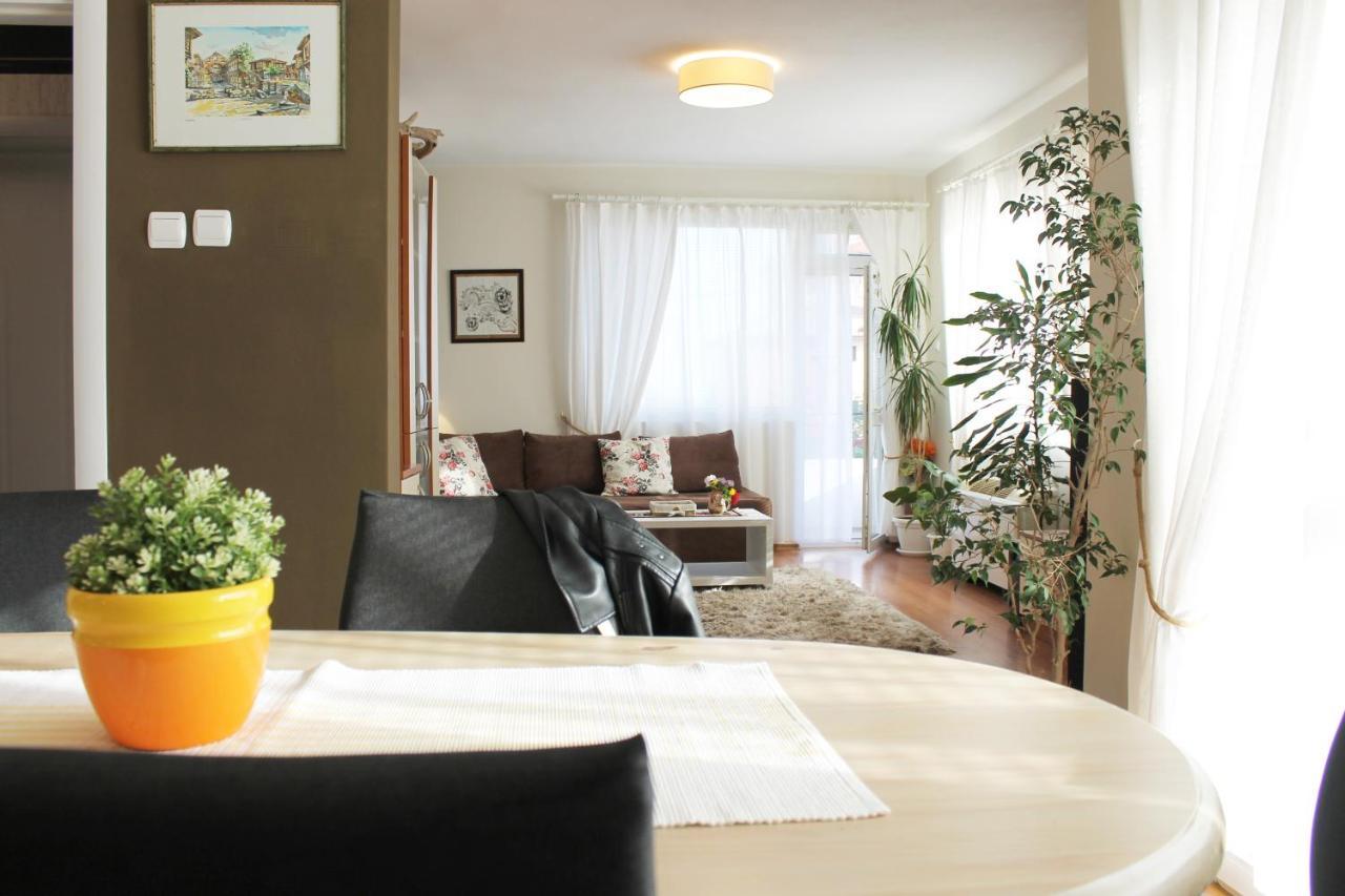 Sunny Day Apartment Поморие Екстериор снимка