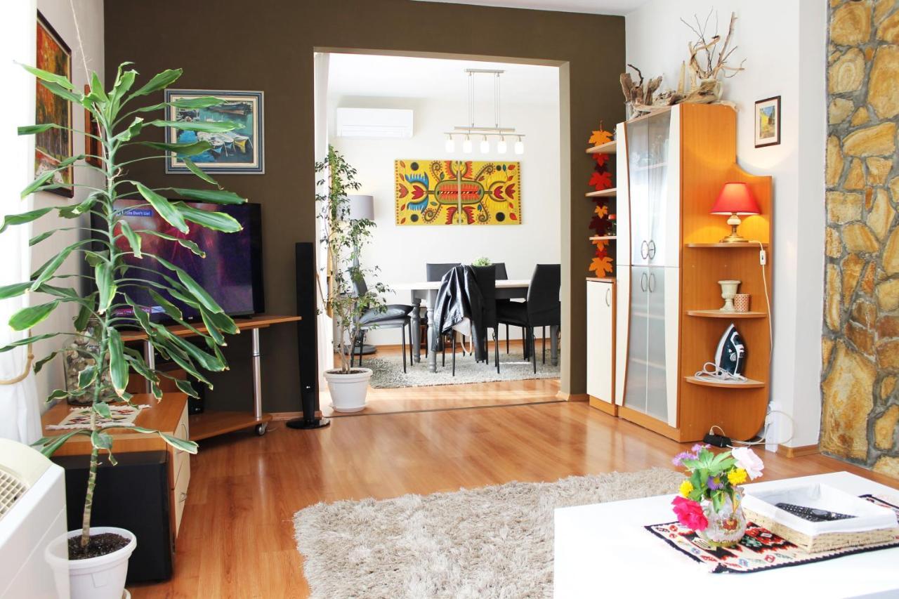 Sunny Day Apartment Поморие Екстериор снимка