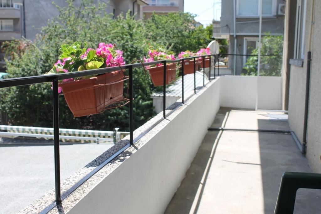 Sunny Day Apartment Поморие Екстериор снимка